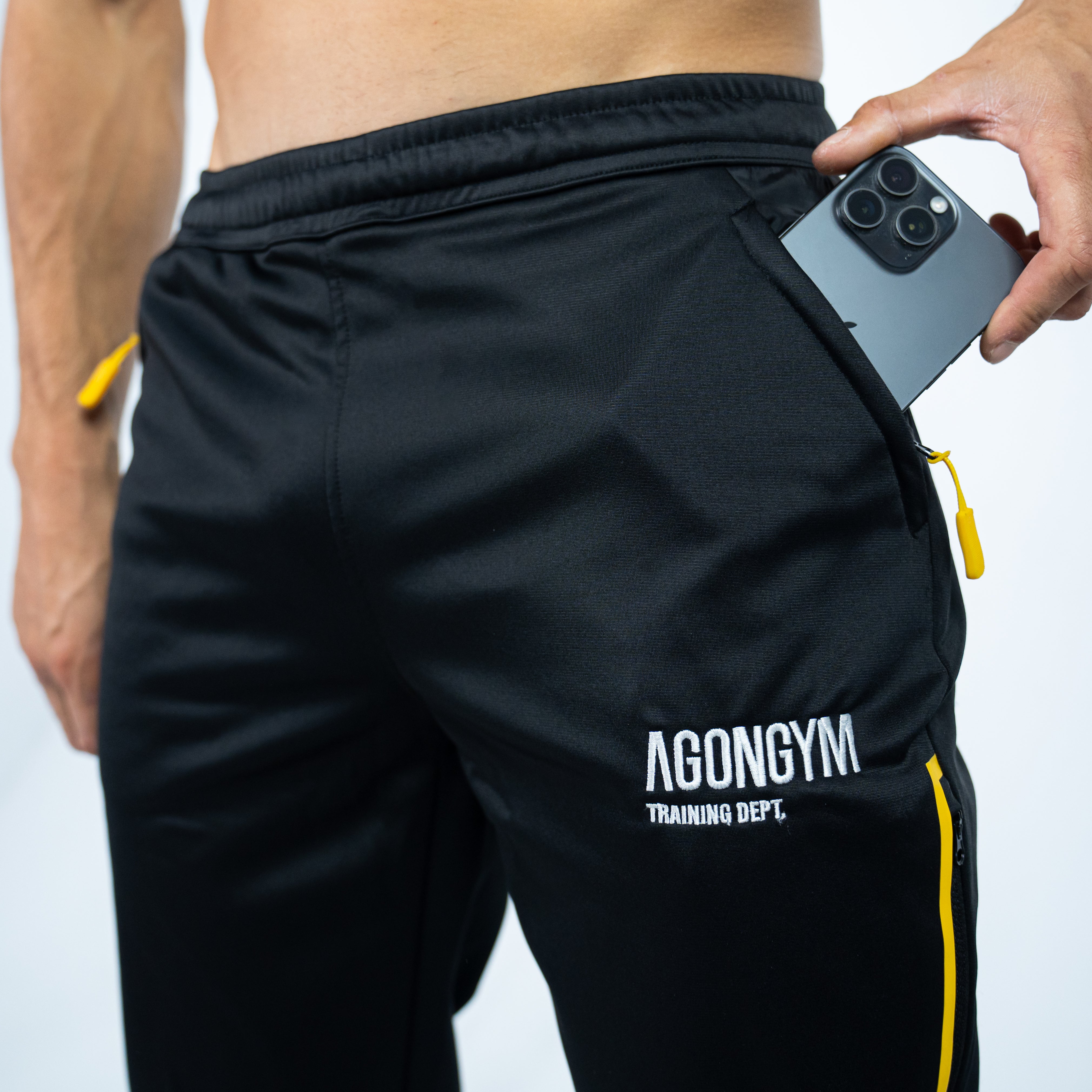 TRAINING DEPARTMENT JOGGER - BLACK