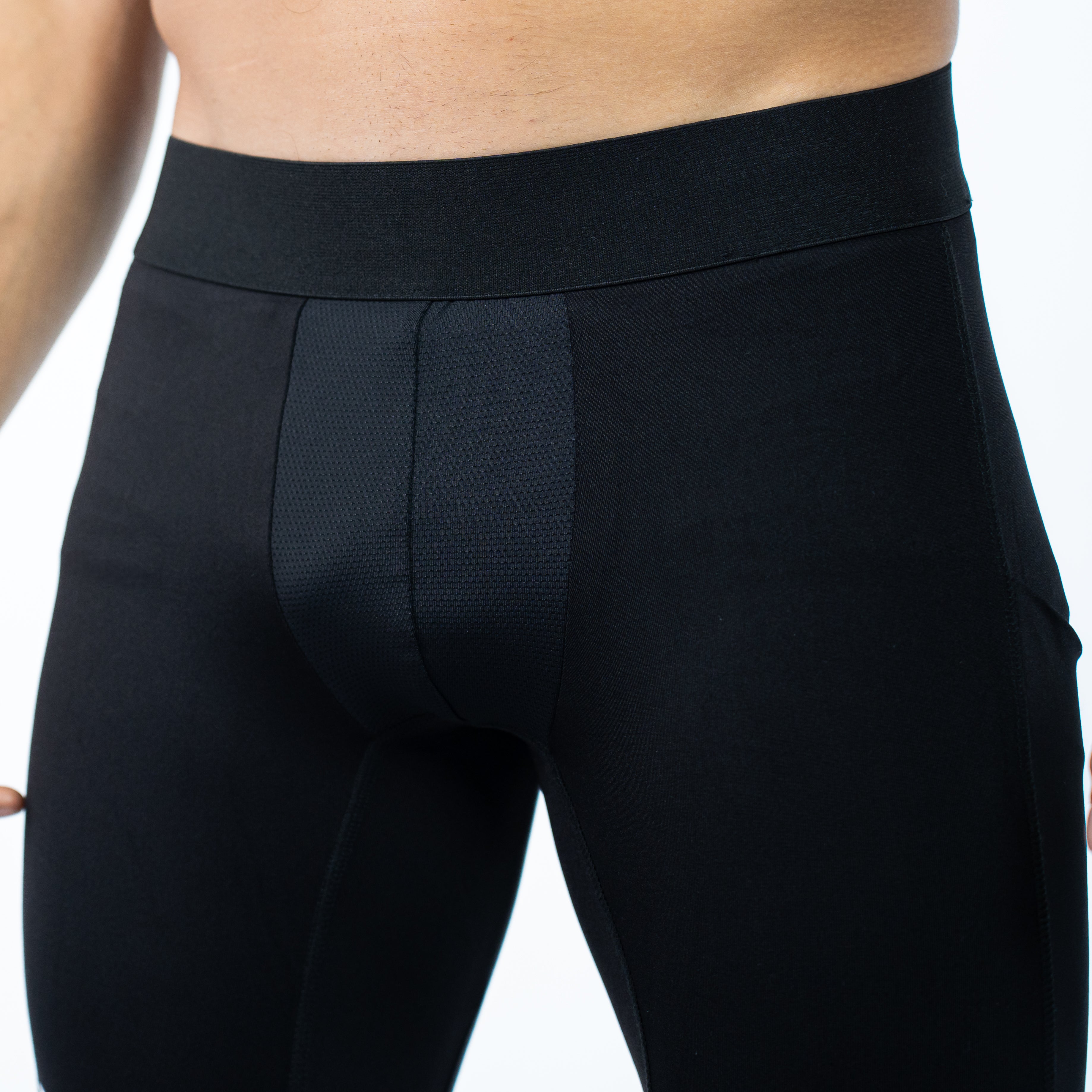 TRAINING DEPARTMENT TIGHT - BLACK