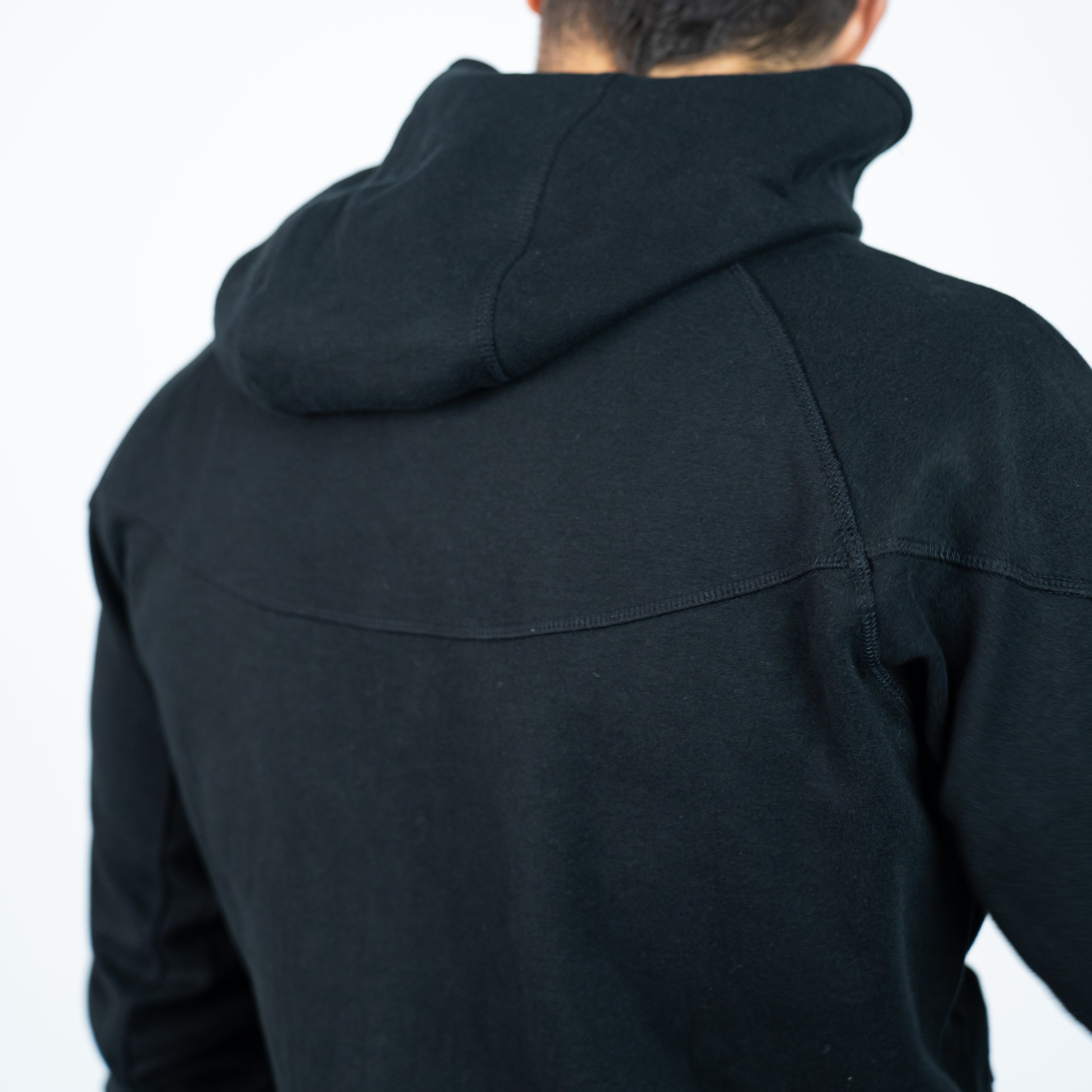 PERFORMANCE ZIP HOODIE - BLACK