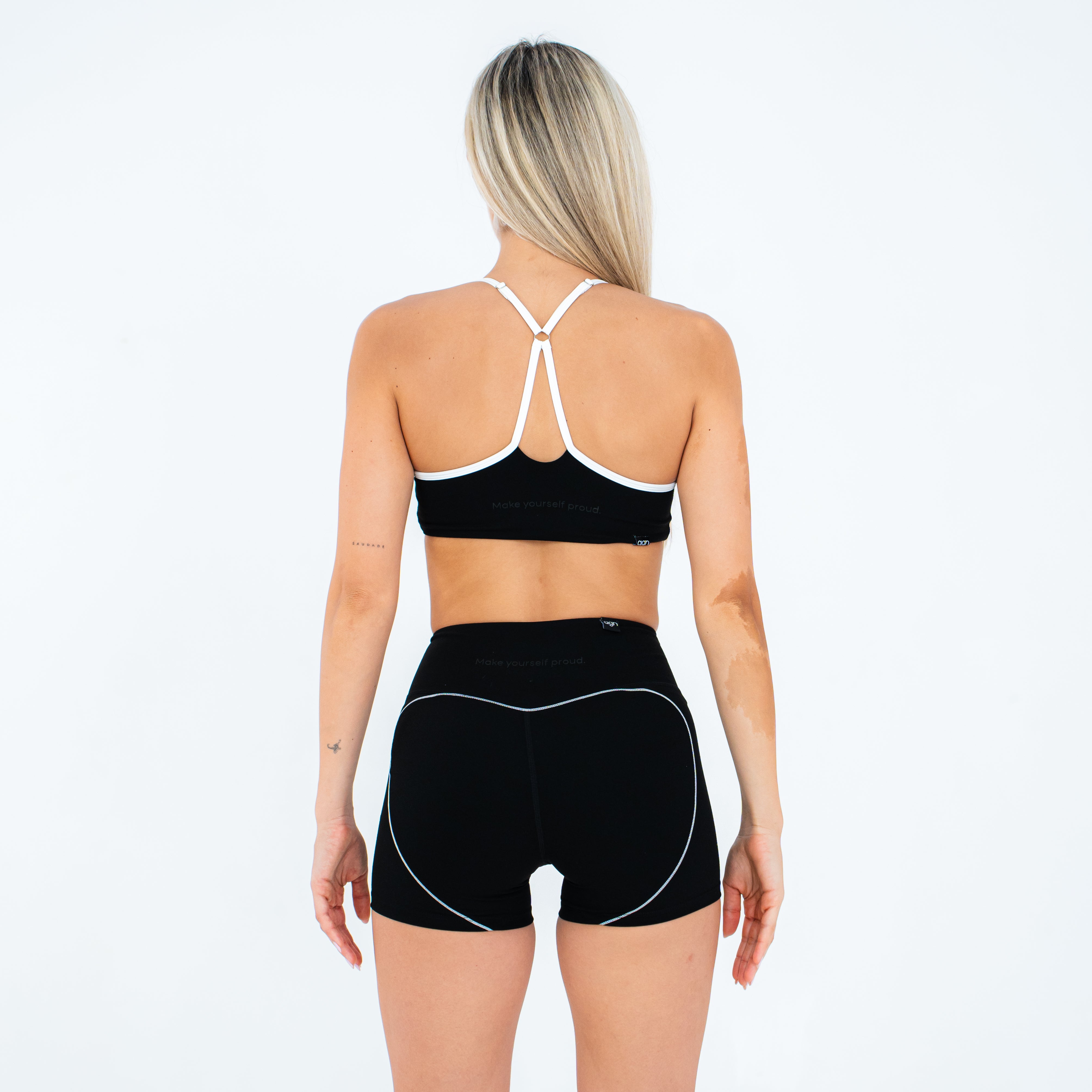 TOP RETRO VBZ - BLACK