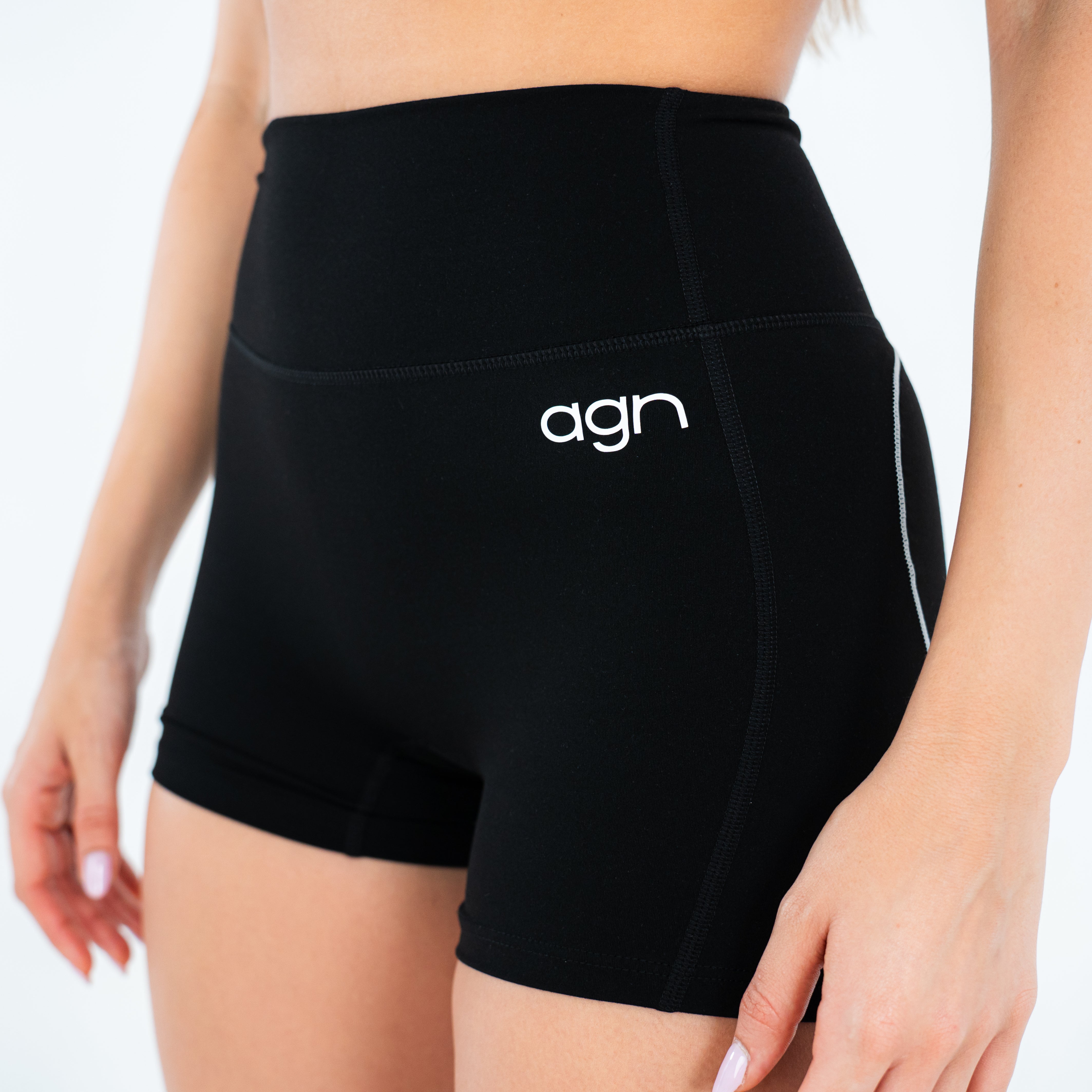 SHORT RETRO VBZ - BLACK