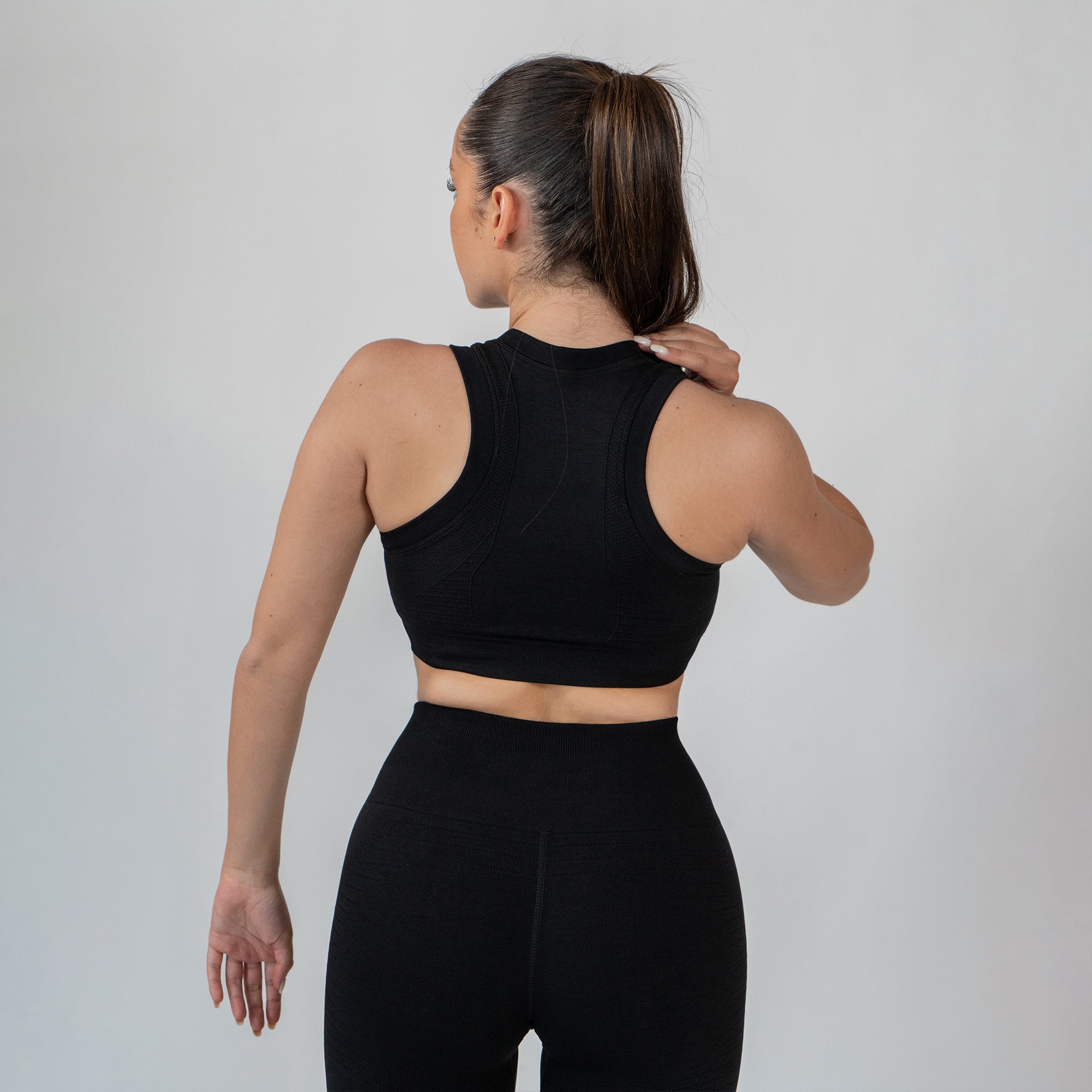 TOP POWER ESSENCE - BLACK