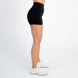 DYNAMIC SHORT - BLACK