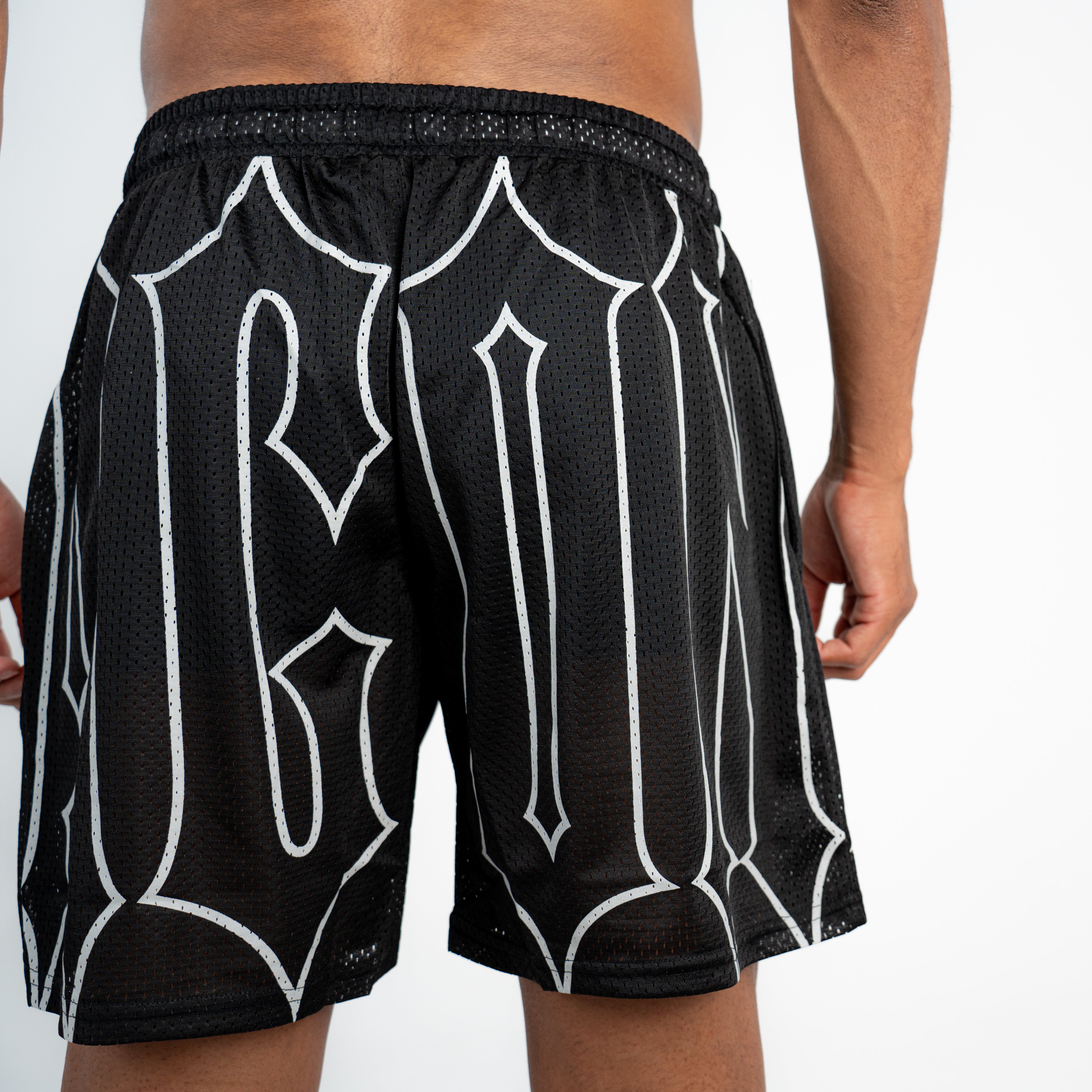 MADNESS AMBITION SHORT - BLACK