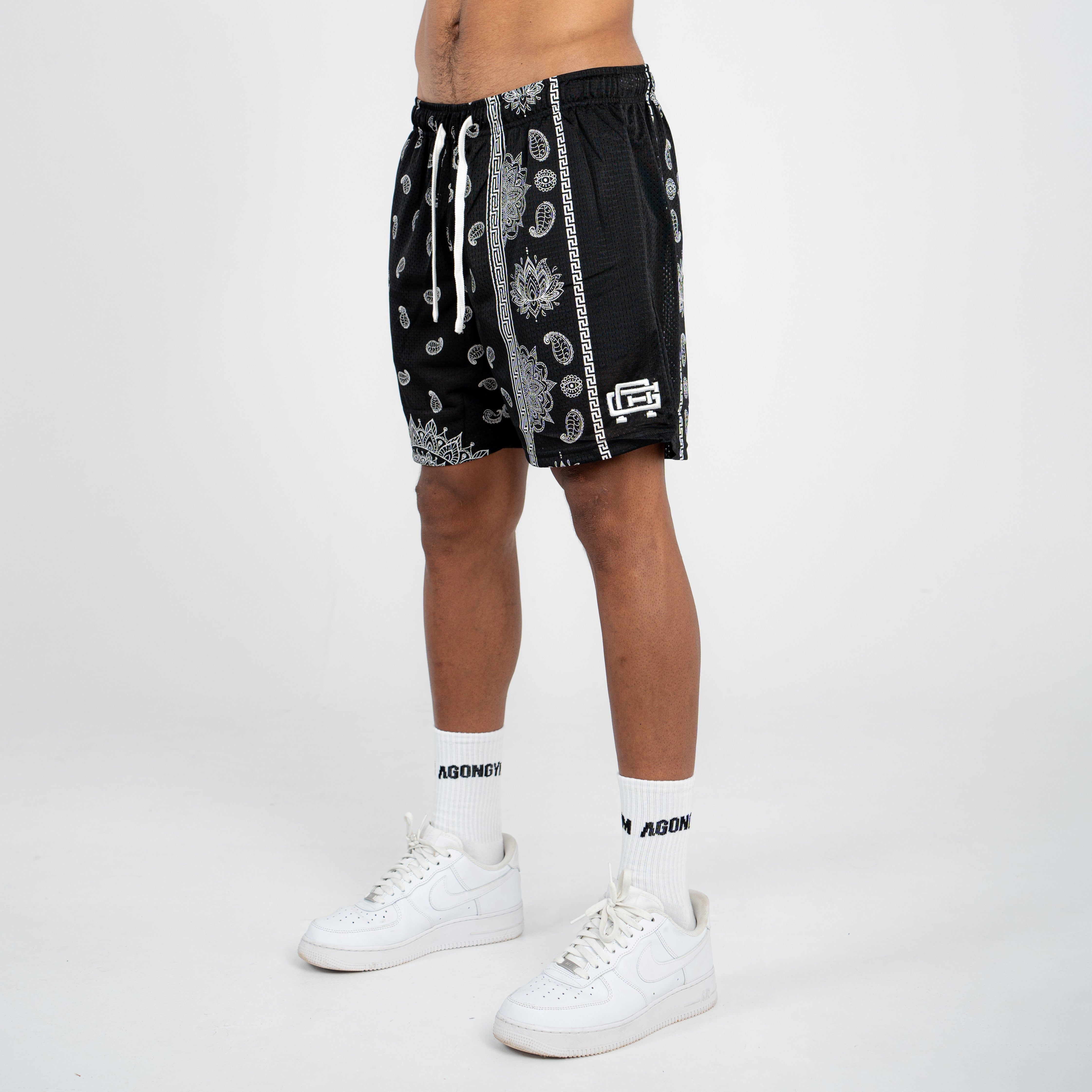 MADNESS MANDALA SHORT - BLACK