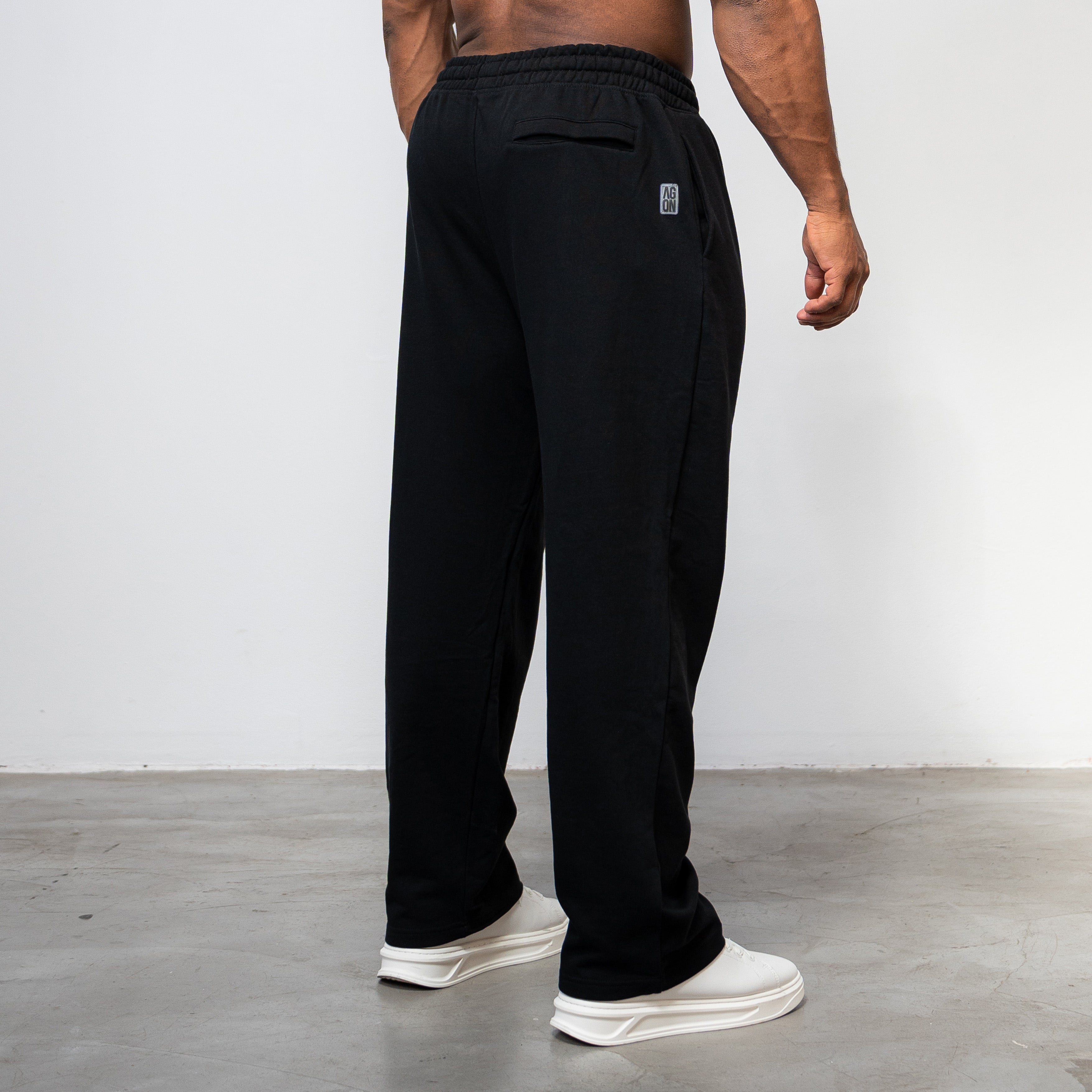 DARK JOGGER - BLACK