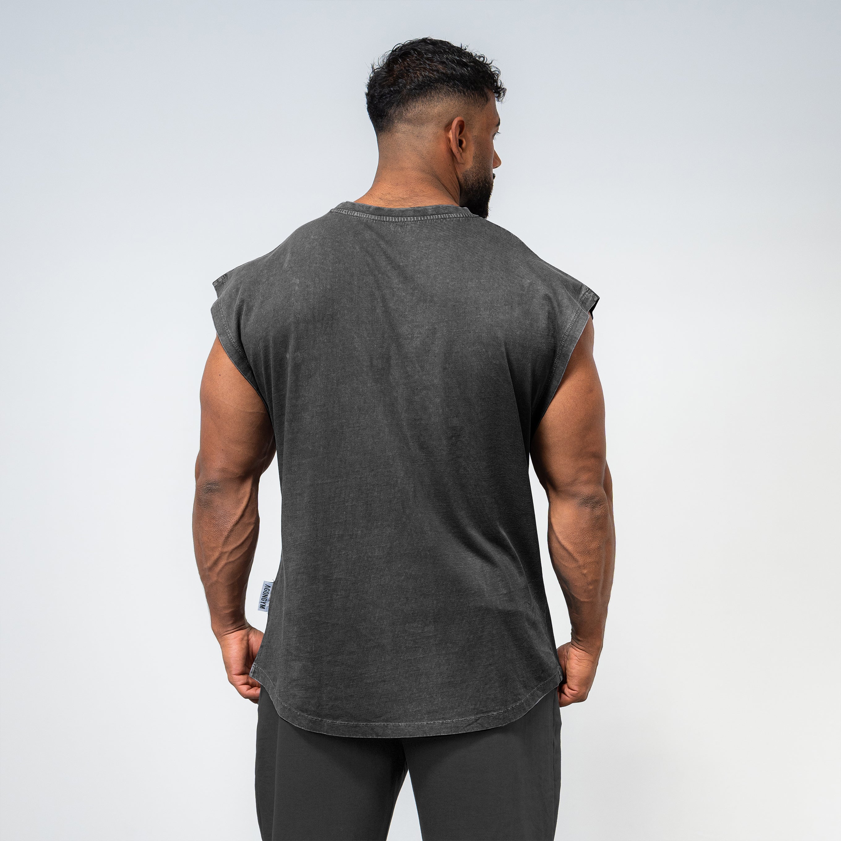 DARK OVERSIZE SLEEVELESS - DARK GREY