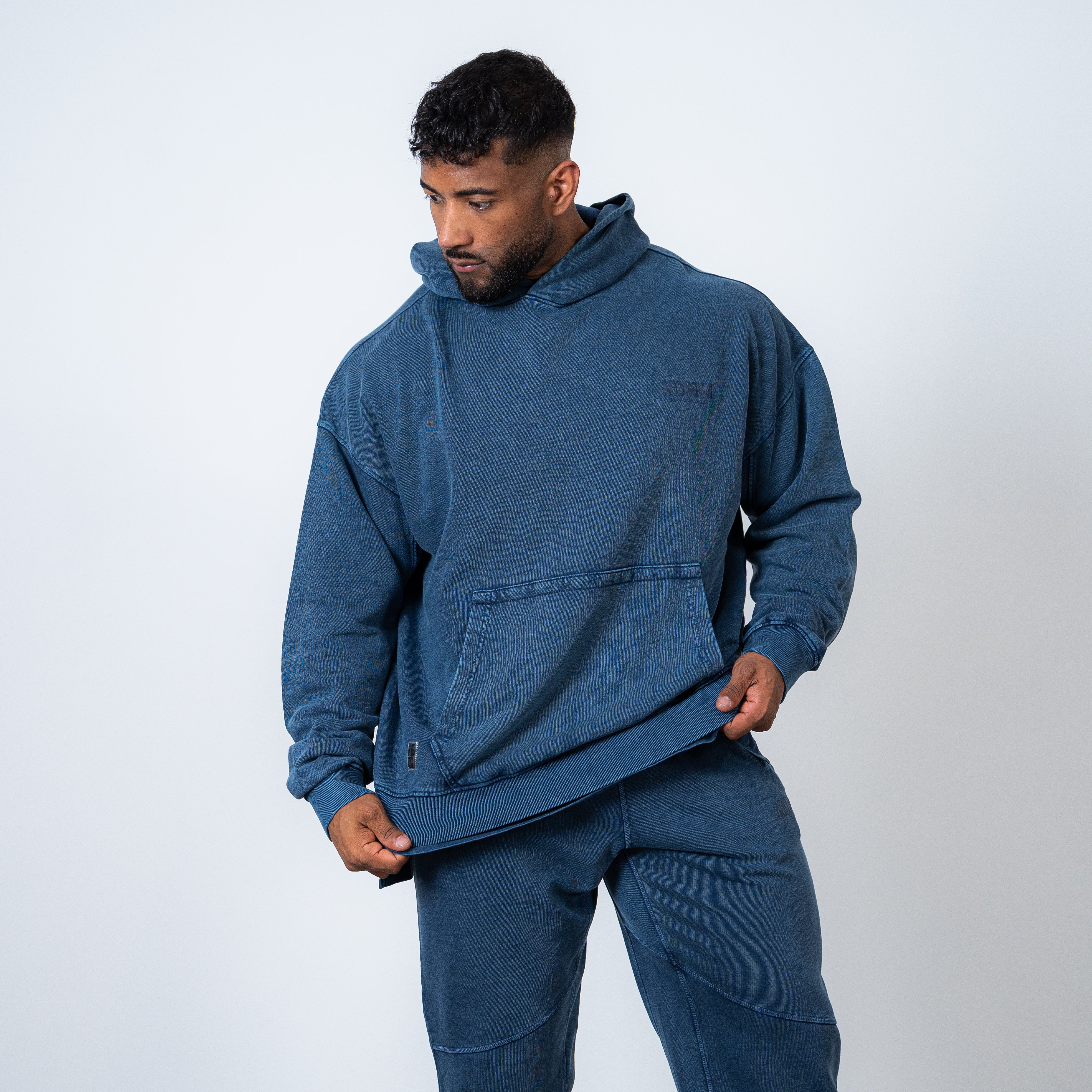 EMPOWERING ATHLETES HOODIE - DARK NAVY