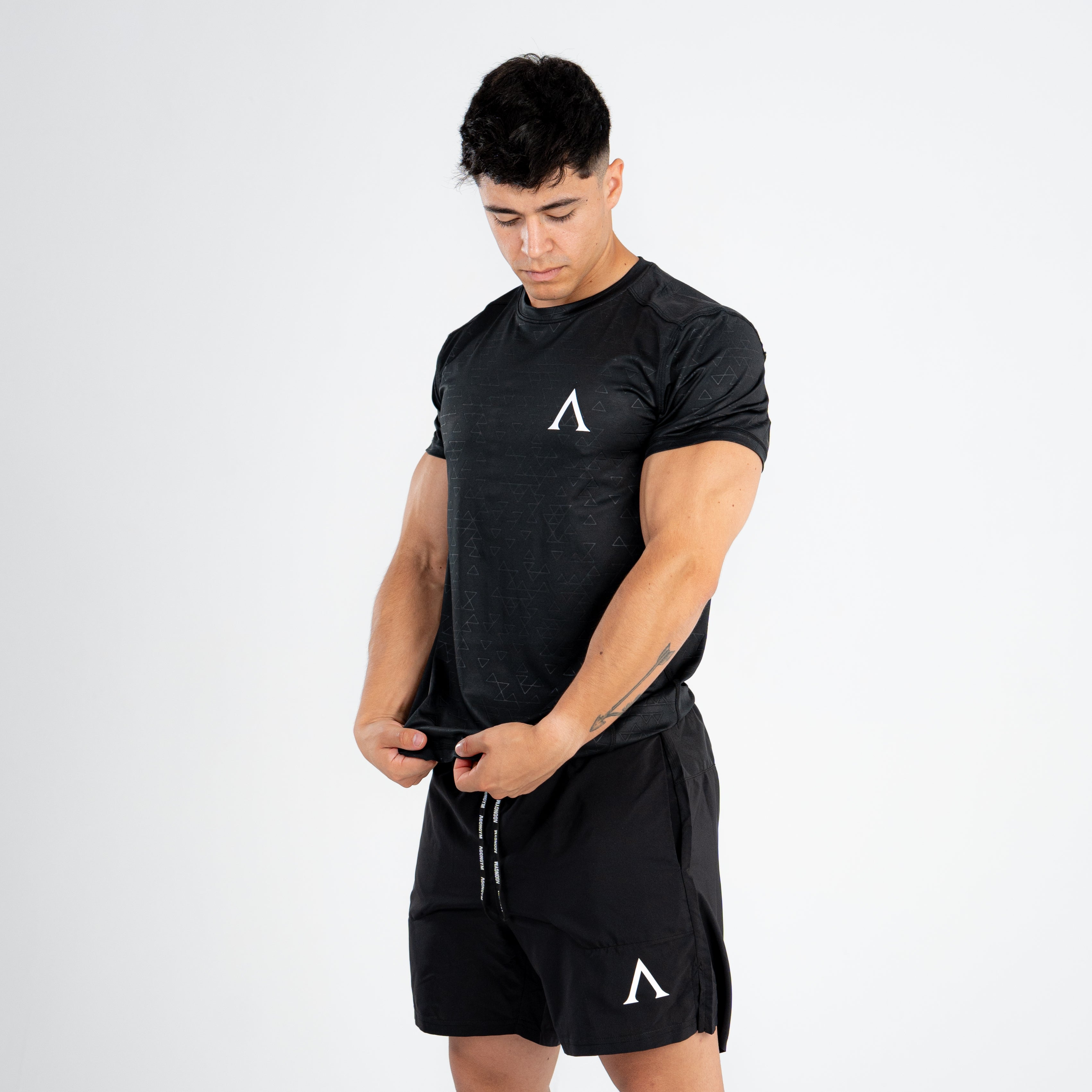 APEX PERFORMANCE T-SHIRT - BLACK