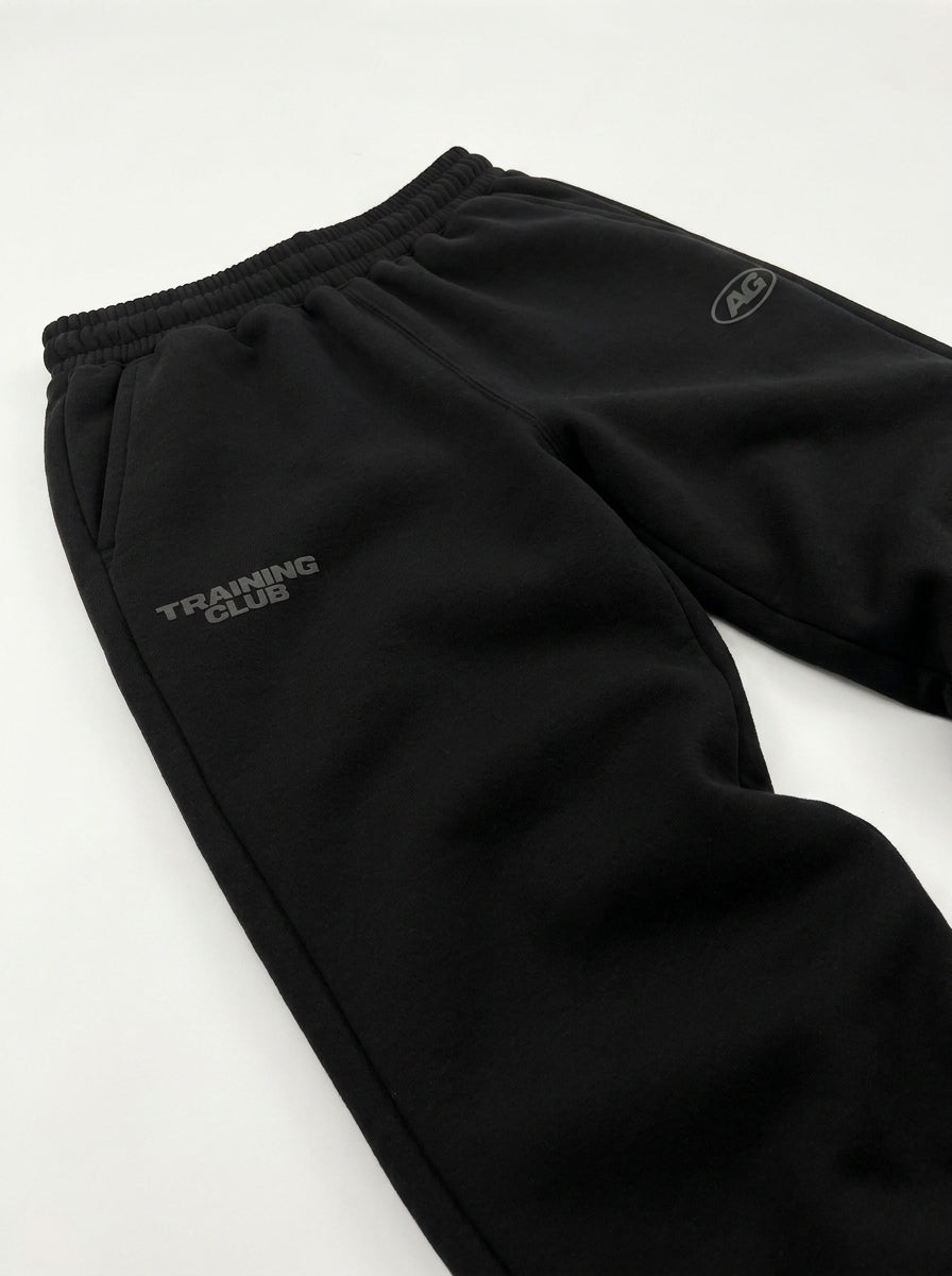 JOGGER TRAINING CLUB - BLACK EDIT